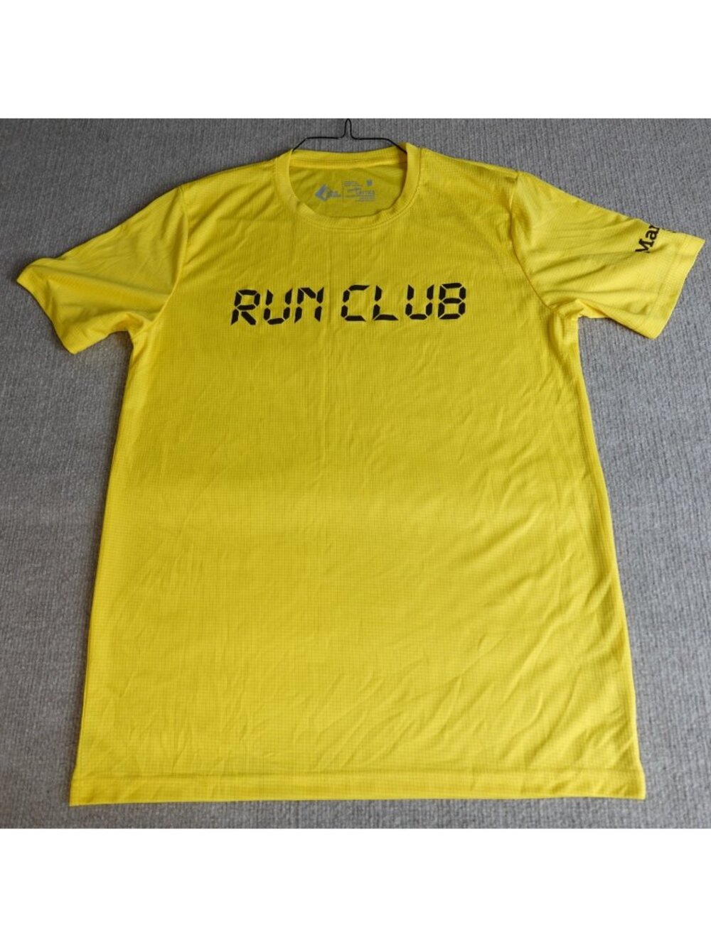 Run Club Shirt Medium Yellow Leslie Jordan Cheetah Lattice